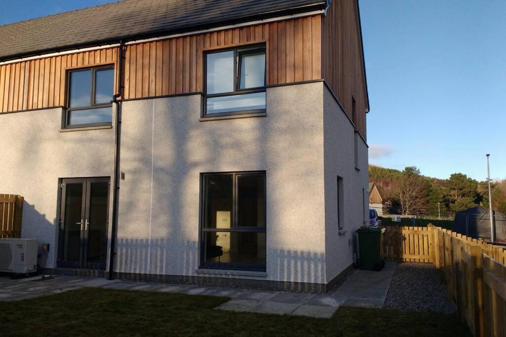 Grantown-on-Spey Asgard House - Modern Cosy House In The Cairngorms 빌라 외부 사진